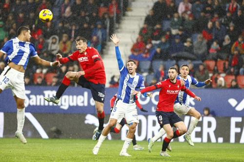 Osasuna gegen Alaves