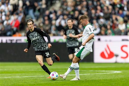 B. Mönchengladbach gegen SC Freiburg