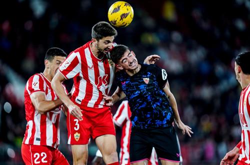 Almeria gegen Sevilla