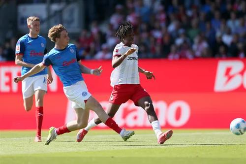 Kielholstein gegen Freiburg