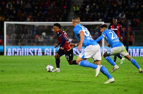 Bologna gegen Neapel