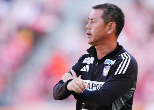 Das Team konnte den Abstieg nicht verhindern, offiziell: Niigata Swans-Trainer Toru Irie trat nach Saisonende zurück